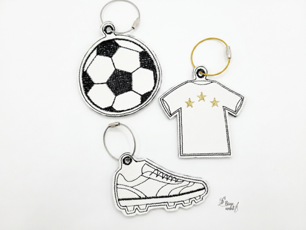 Lichtstück Anhänger Fußball - ITH-Stickdatei